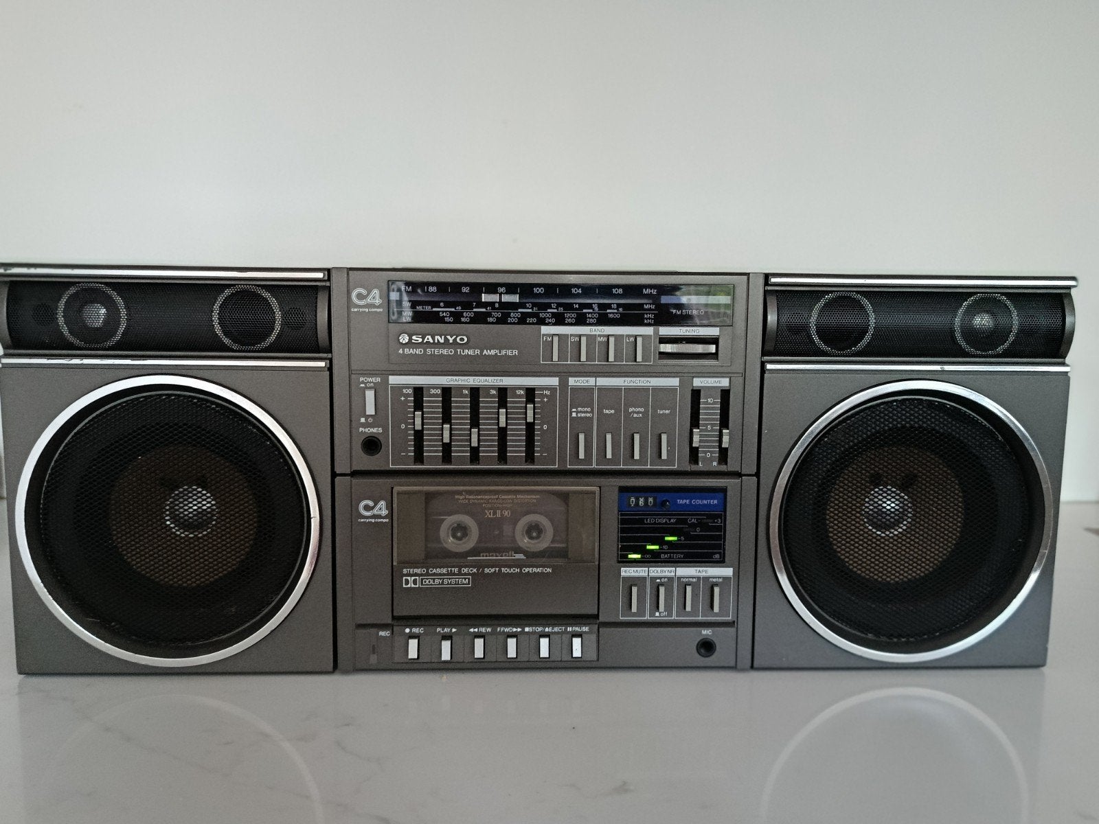 Sanyo C4 Carrying Compo radio/cassette, Ophalen of Verzenden