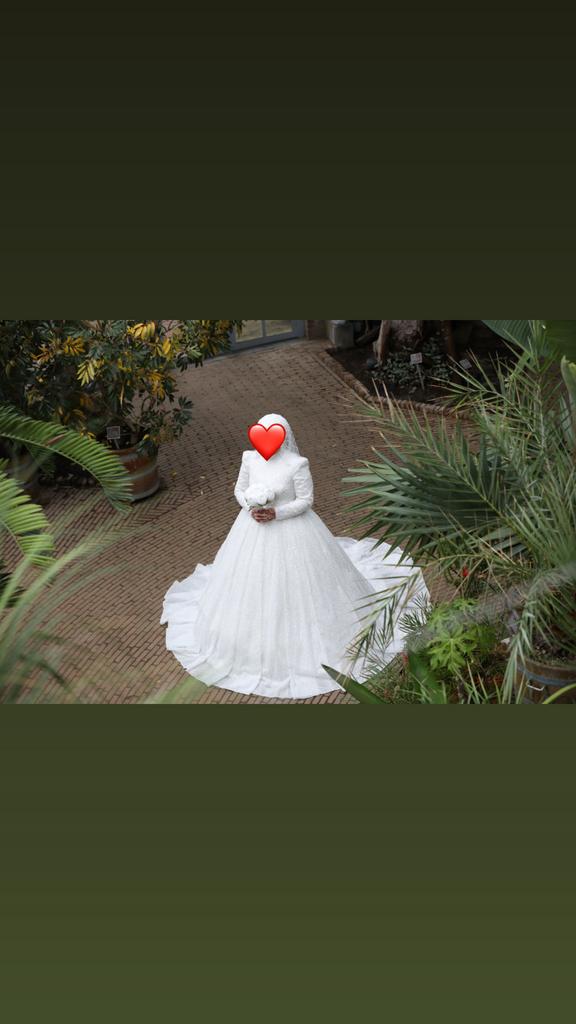 Bruidsjurk hijabproof, Ophalen of Verzenden, Gedragen, Wit, Trouwjurk