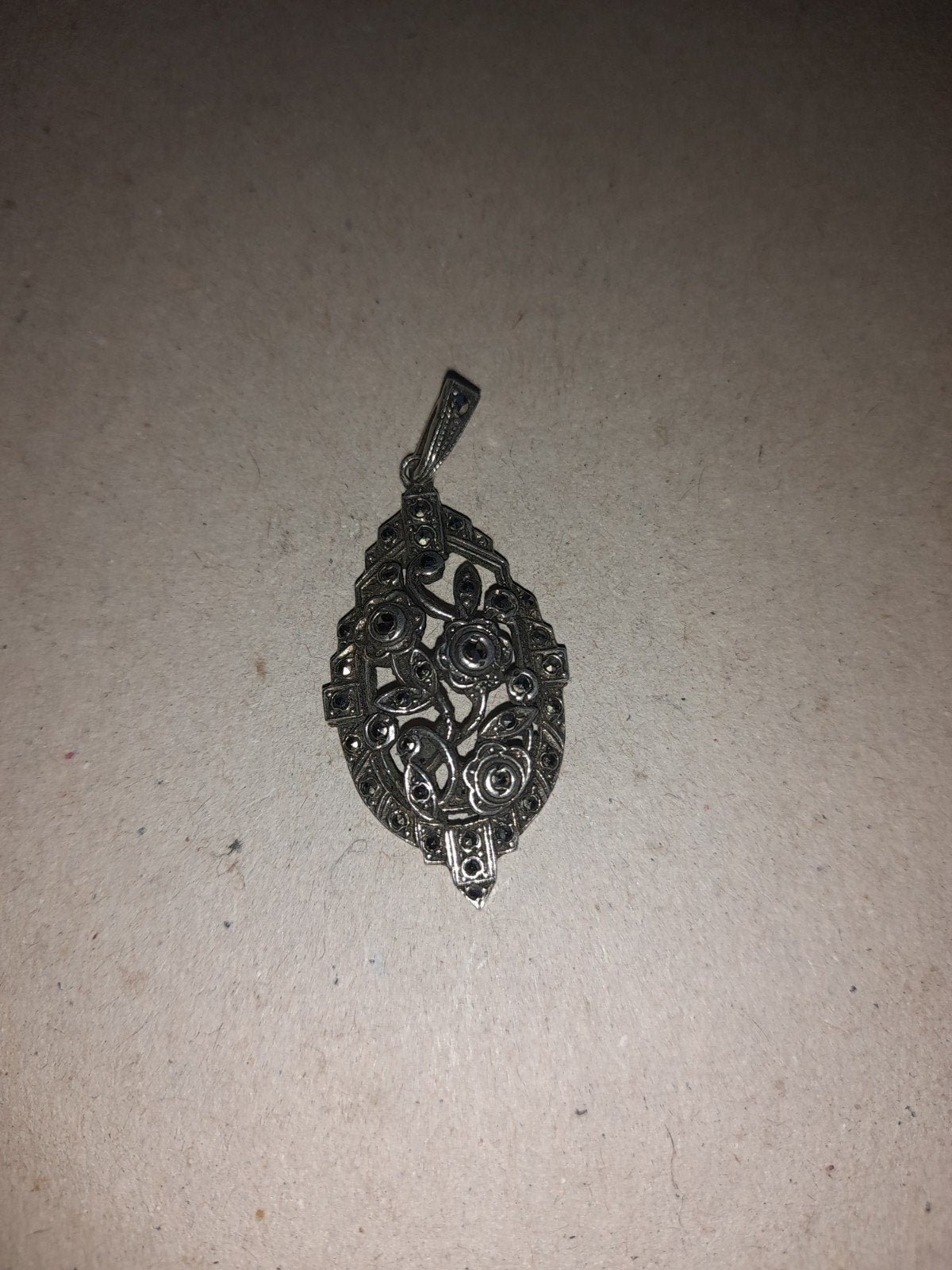 zilveren ketting en hanger gekeurd zilver, Sieraden, Tassen en Uiterlijk, Antieke sieraden, Ophalen, Zilver, Ketting