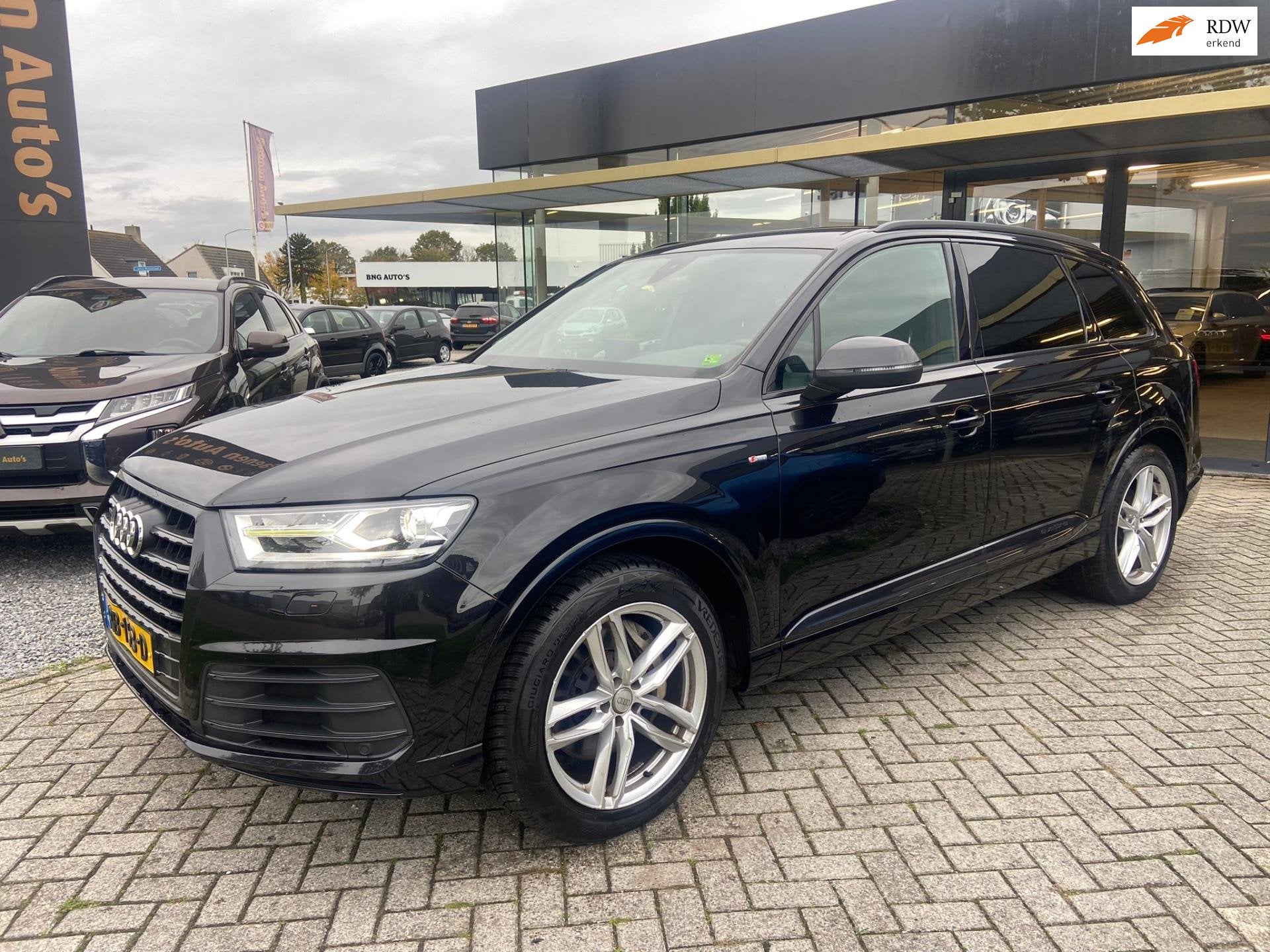 Audi Q7 3.0 TDI quattro Pro Line 2x S-Line + 7p|EXPORT!, Auto's, Audi, Automaat, Gebruikt, 7 stoelen, Zwart