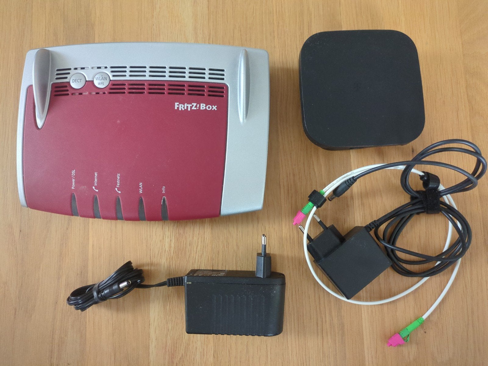 FRITZ!Box 7490 Router met glasvezel modem, Ophalen of Verzenden, Zo goed als nieuw, Router met modem, FRITZ!Box (AVM) en Telekom