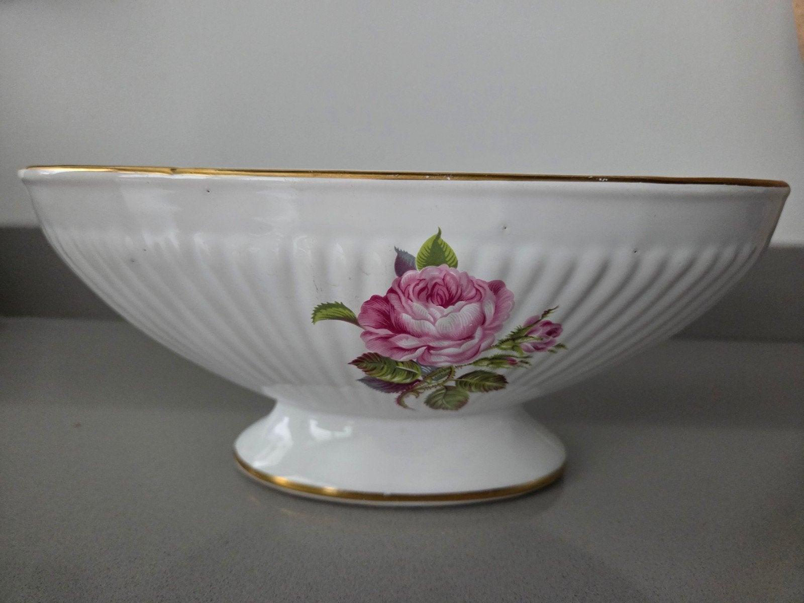 Royale Gouda Porselein., Ophalen of Verzenden