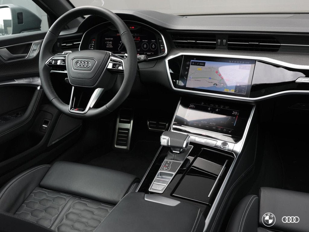 Audi RS6 PERFORMANCE / B&O ADVANCED / KERAMISCH / CARBON / S, Auto's, Audi, Automaat, Met garantie (alle), 2065 kg, Leder
