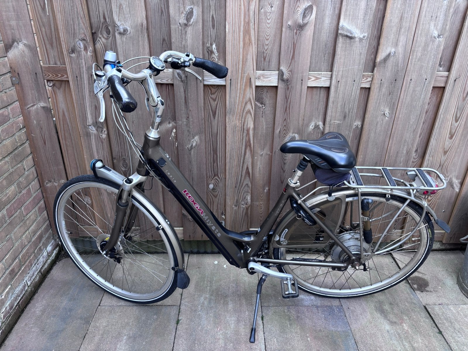 Koga Miyata Tesla elektrische fiets - beetje liefde nodig, Fietsen en Brommers, Elektrische fietsen, Minder dan 30 km per accu