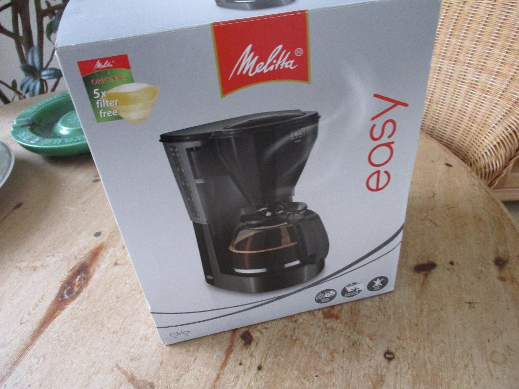 €12.=  MELITTA KOFFIEMASCHINE, Gebruikt, 10 kopjes of meer, Koffiemachine, Gemalen koffie
