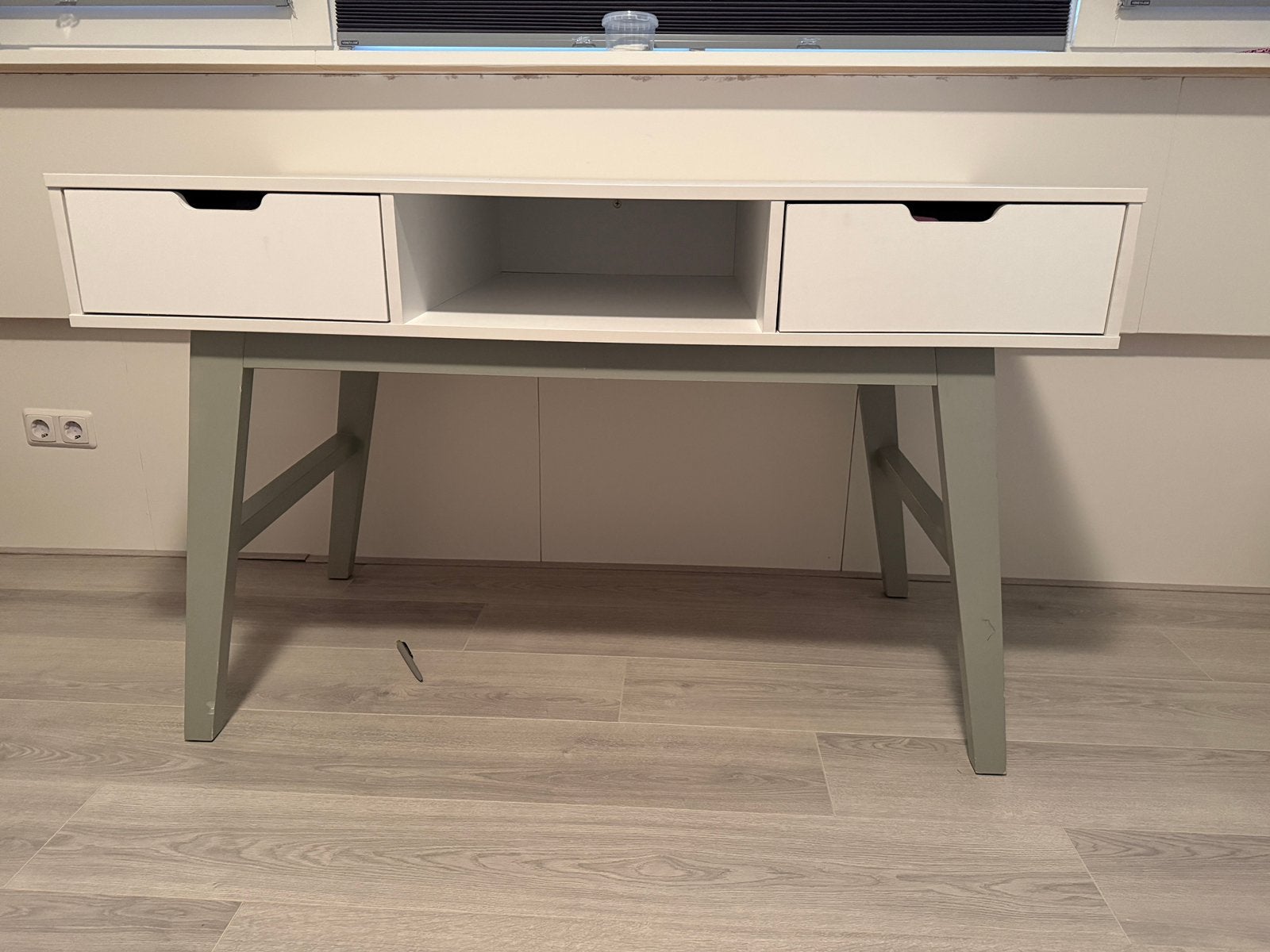 Woood bureau, Ophalen, Gebruikt, 65 cm, 126 cm