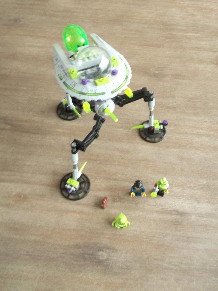 lego alien conquest 7051 tripod invader (2011), Ophalen of Verzenden, Gebruikt, Complete set, Lego