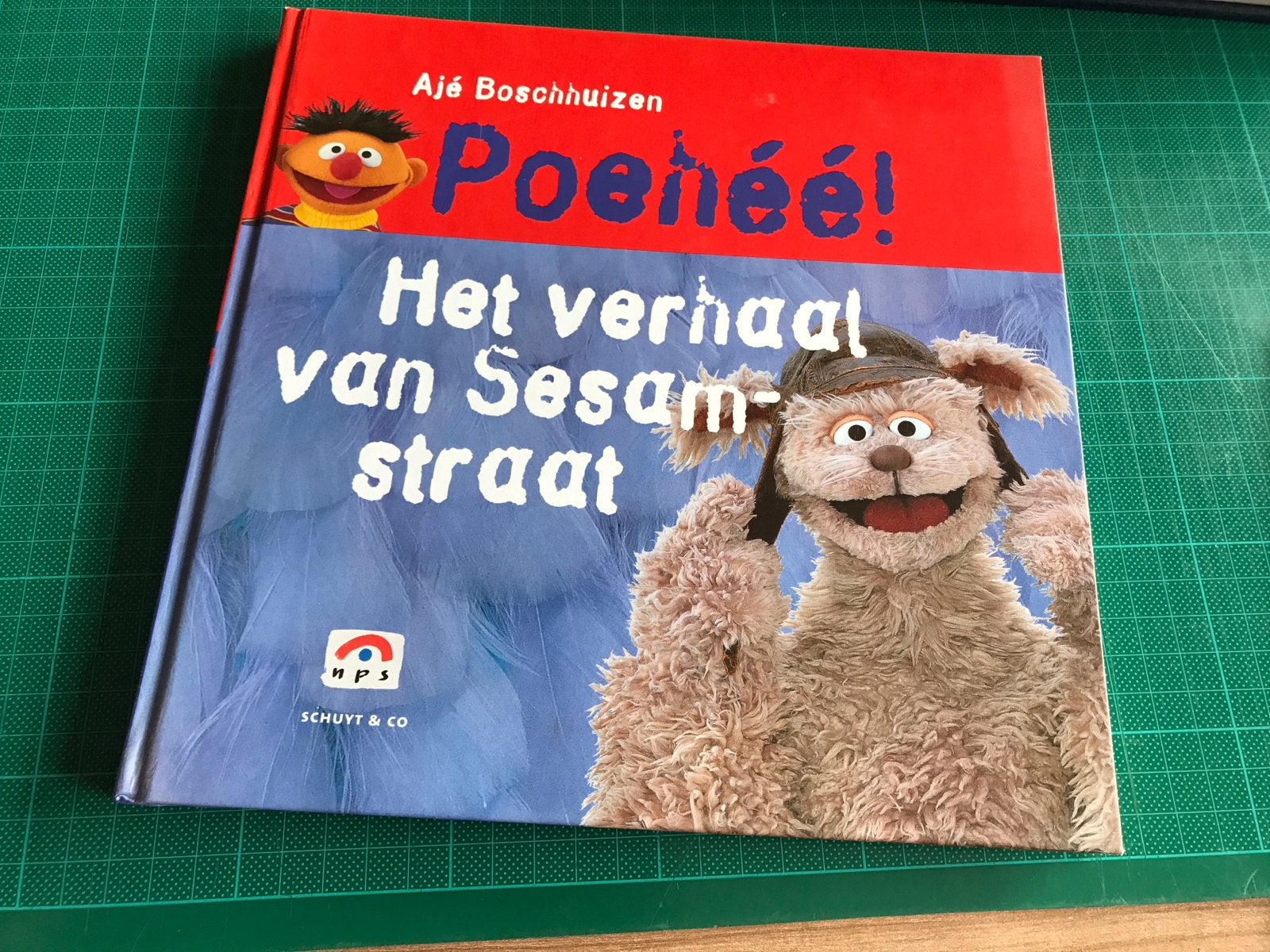 A. Boschhuizen - Poehee!, Gelezen, Fictie algemeen, Ophalen of Verzenden, A. Boschhuizen