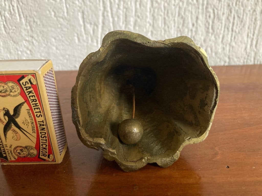 Antieke koperen bronzen klassieke tafelbel dame lady bell, Ophalen of Verzenden