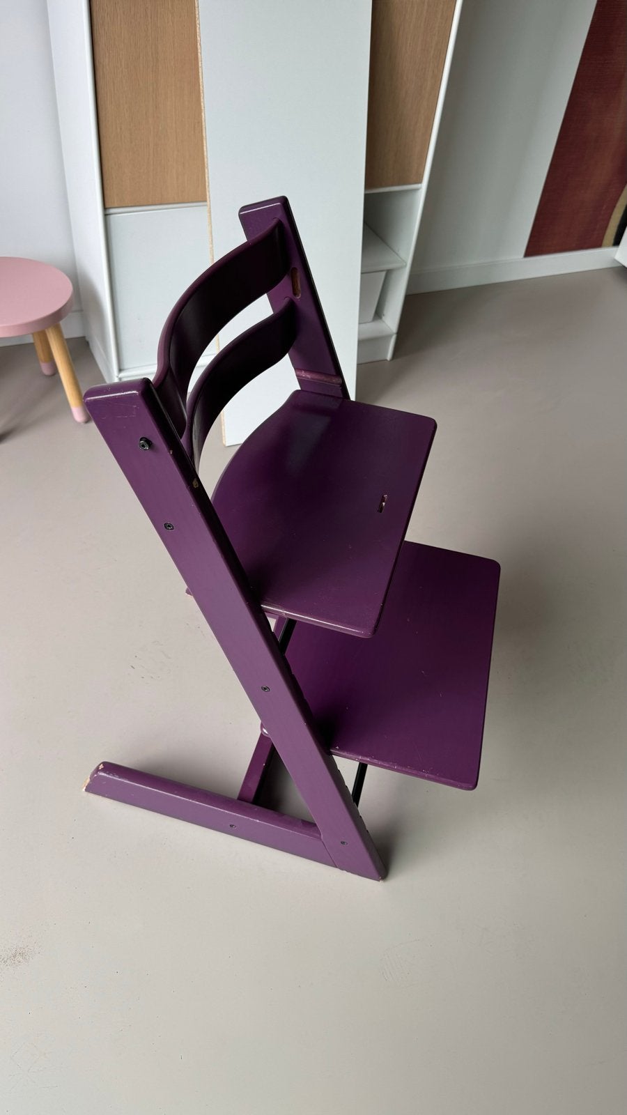 Stokke Tripp Trapp meegroeistoel - Paars, Kinderen en Baby's, Kinderstoelen, Ophalen, Gebruikt, Meegroeistoel, Aanschuifbaar