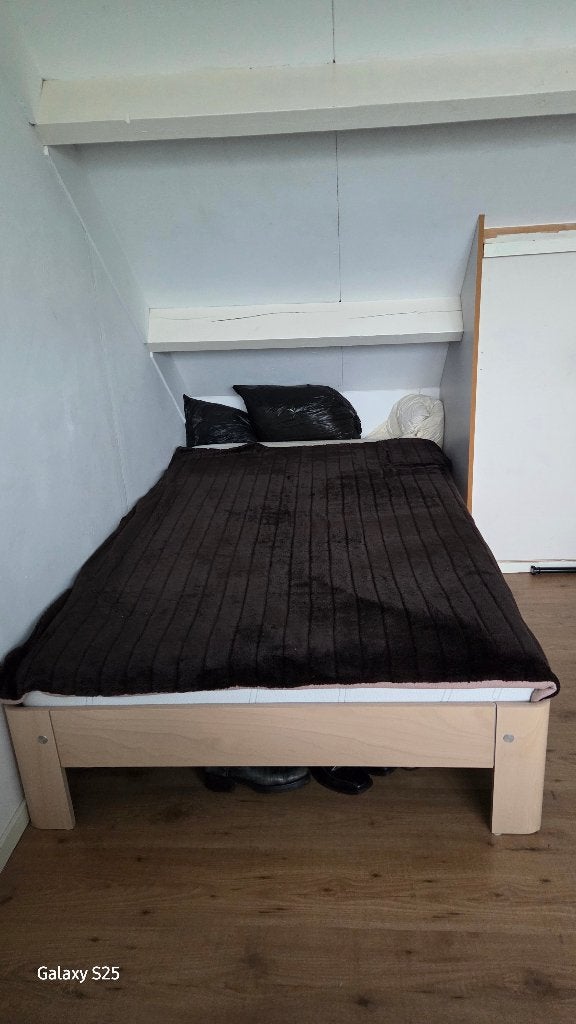 Auping bed, Huis en Inrichting, Slaapkamer | Bedden, Ophalen, Gebruikt, Beige, Twijfelaar