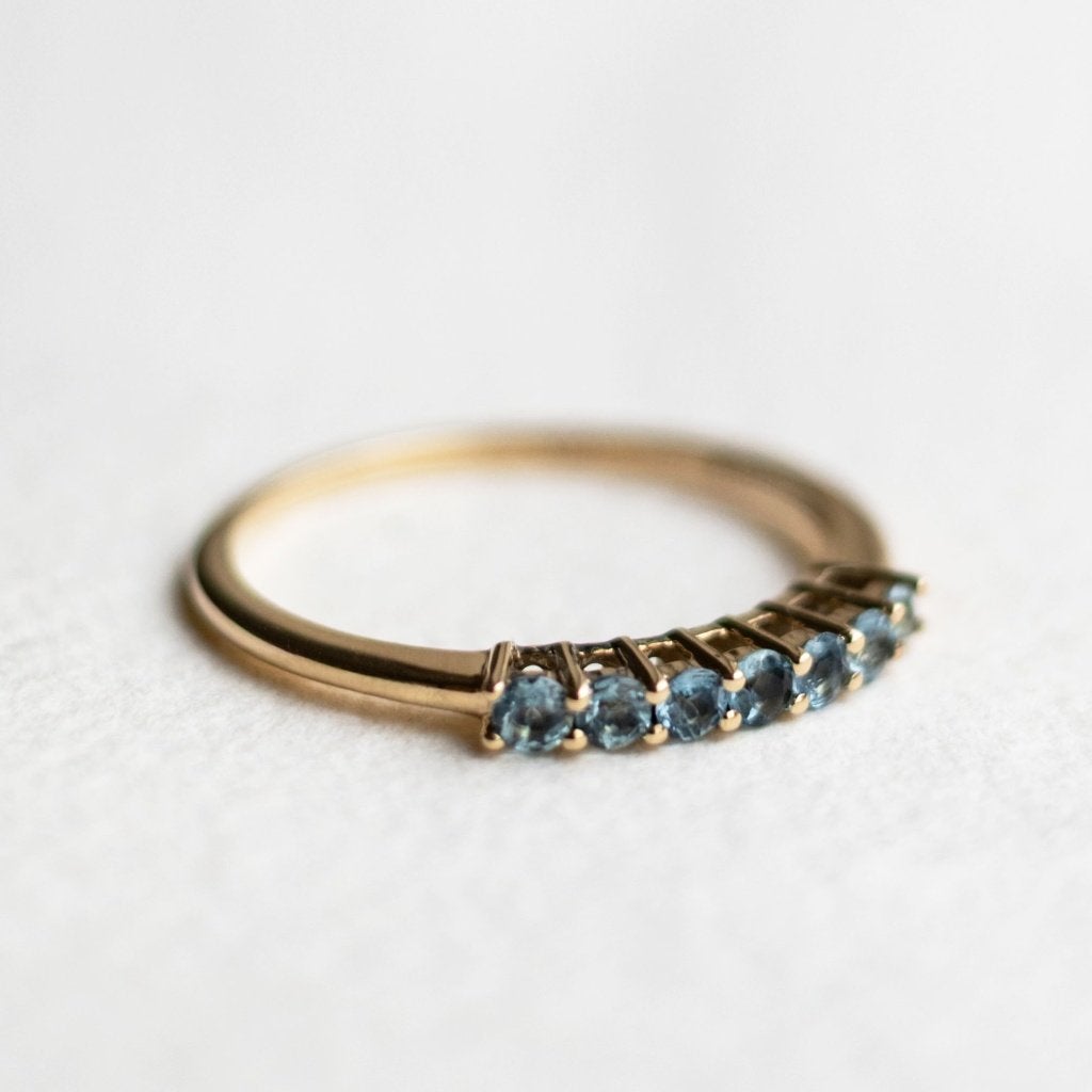 Vintage 9K gouden Half eternity ring Topaas - 17,25, Sieraden, Tassen en Uiterlijk, Ringen, Ophalen of Verzenden, Zo goed als nieuw