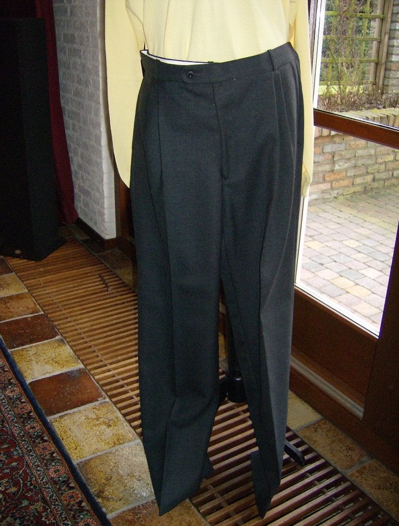 NIEUW Maat 56-57. Heren Kwaliteit pantalon met bandplooi, Kleding | Heren, Verzenden, Overige kleuren, George pisa, Maat 56/58 (XL)