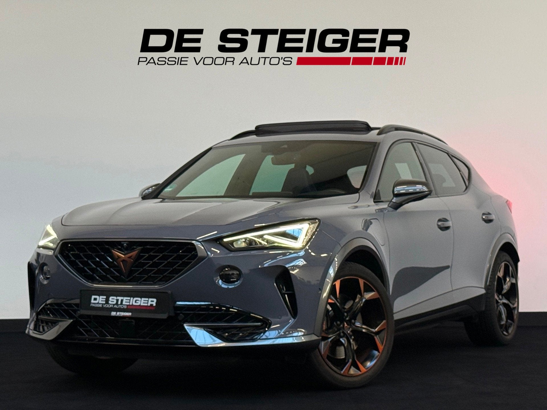 CUPRA Formentor 1.4 e-Hybrid VZ Performance Pano 360 Leder K, Gebruikt, Zwart, 4 cilinders, Hybride Elektrisch/Benzine