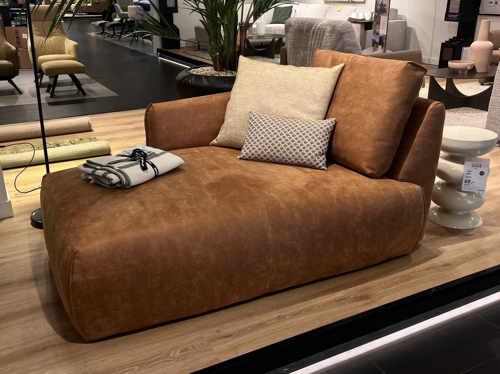 Montèl Icon longchair microleder cognac, Huis en Inrichting, Ophalen, 75 tot 100 cm, Zo goed als nieuw, Minder dan 150 cm