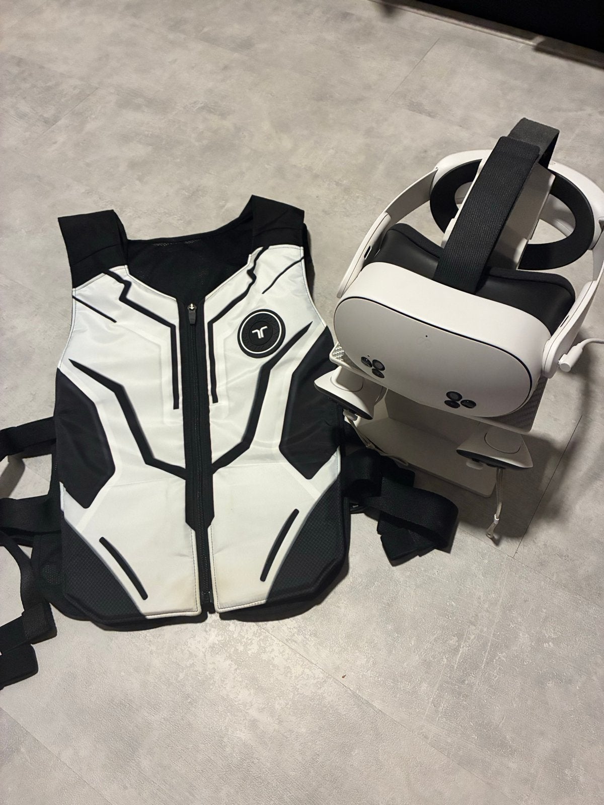 Oculus Quest 3s met Tactsuit air en accessoires, Ophalen, Gebruikt, VR-bril, Overige platformen