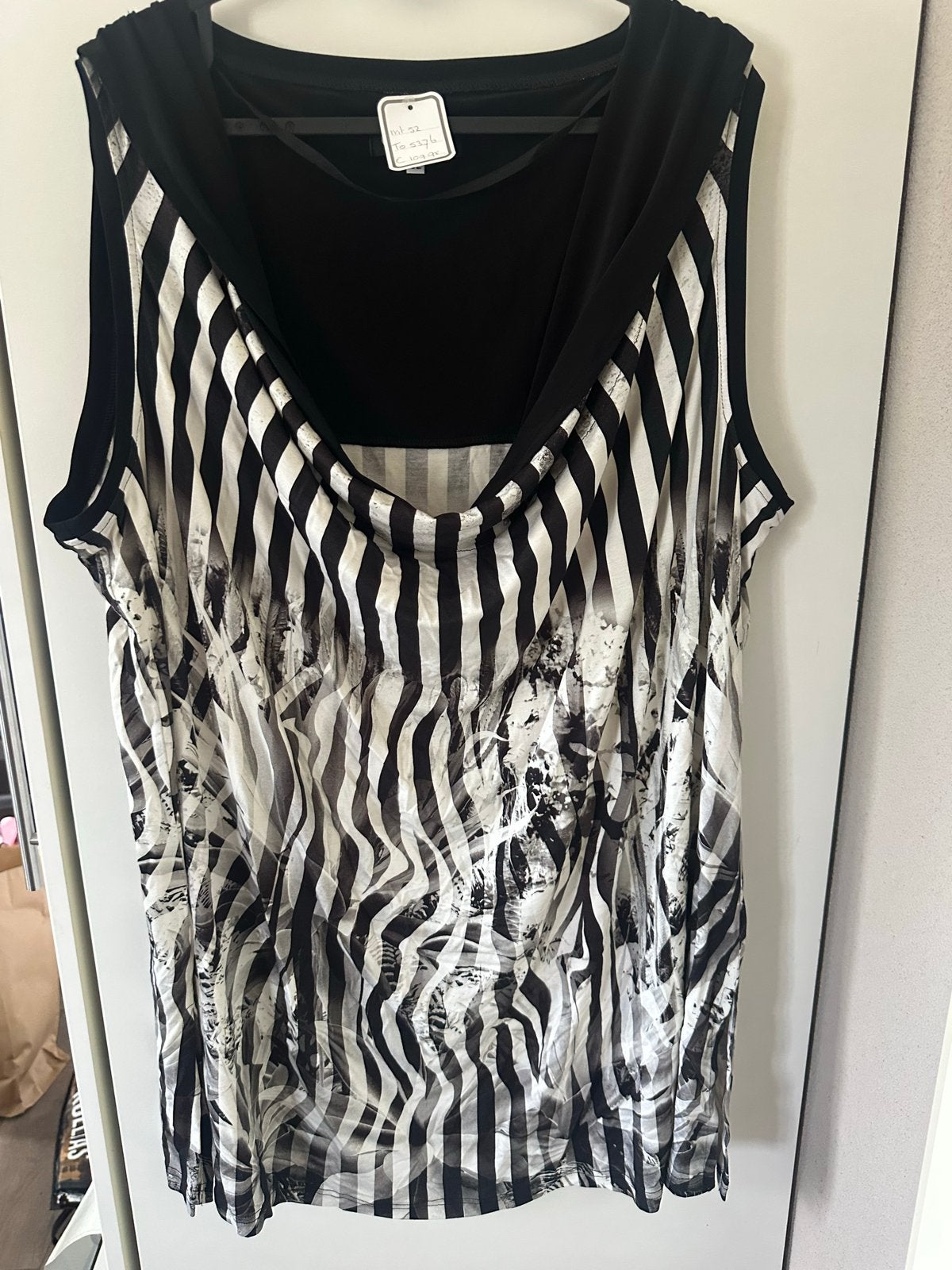 Zwart-wit gestreepte mouwloze top, maat 52, Kleding | Dames, Zwart, Maat 46/48 (XL) of groter, Nieuw, Ophalen of Verzenden