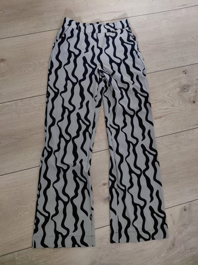 Studio Anneloes broek met wijde rechte pijpen maat S, Studio Anneloes, Meerkleurig, Ophalen of Verzenden, Zo goed als nieuw