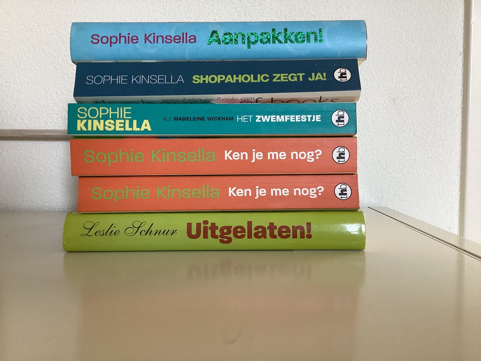Boeken van SOPHIE KINSELLA, LESLIE SCHNUR, Dr. L. de Jong, Ophalen of Verzenden, Zo goed als nieuw