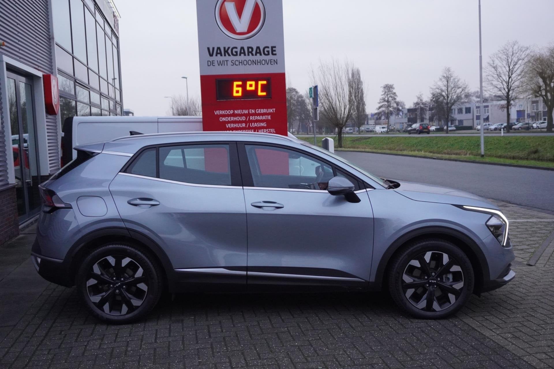 Kia Sportage 1.6 T-GDi Plug-in Hybrid AWD DynamicLine / Carp, Automaat, 1350 kg, Stof, Gebruikt