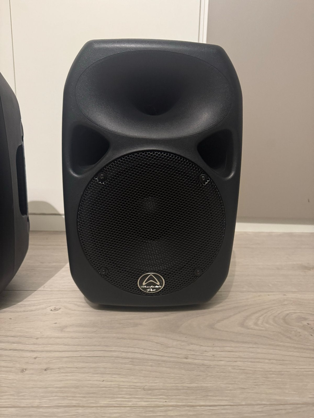 Wharfedale Titan 8 Active PA Luidspreker, 150 watt of meer, Studiomonitor, Gebruikt, Wharfedale