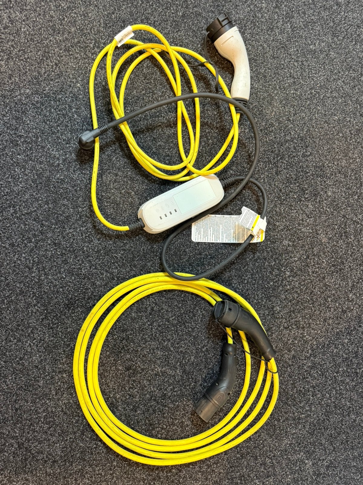 Originele VW laadkabels Golf GTE – Type 2 + 230V, Computers en Software, Ophalen of Verzenden, Zo goed als nieuw