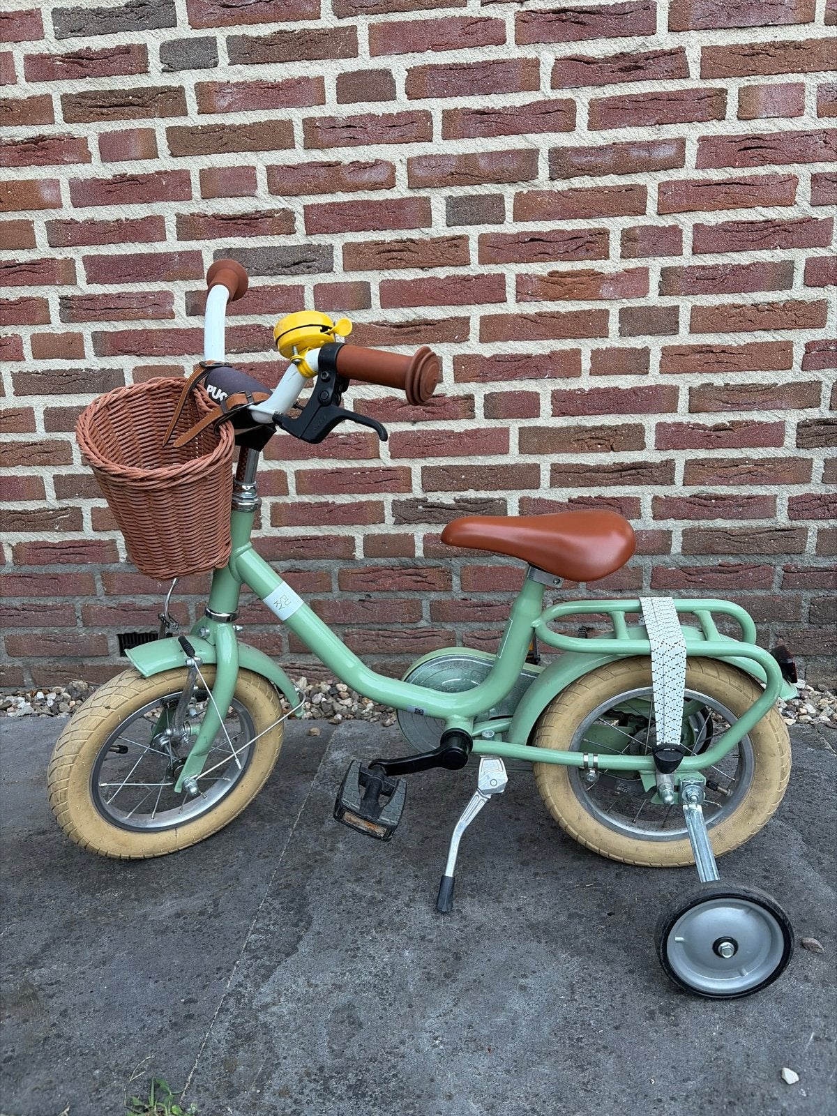 Puky kinderfiets 12 inch met zijwieltjes, Fietsen en Brommers, Ophalen, Zijwieltjes, Gebruikt, Velgrem
