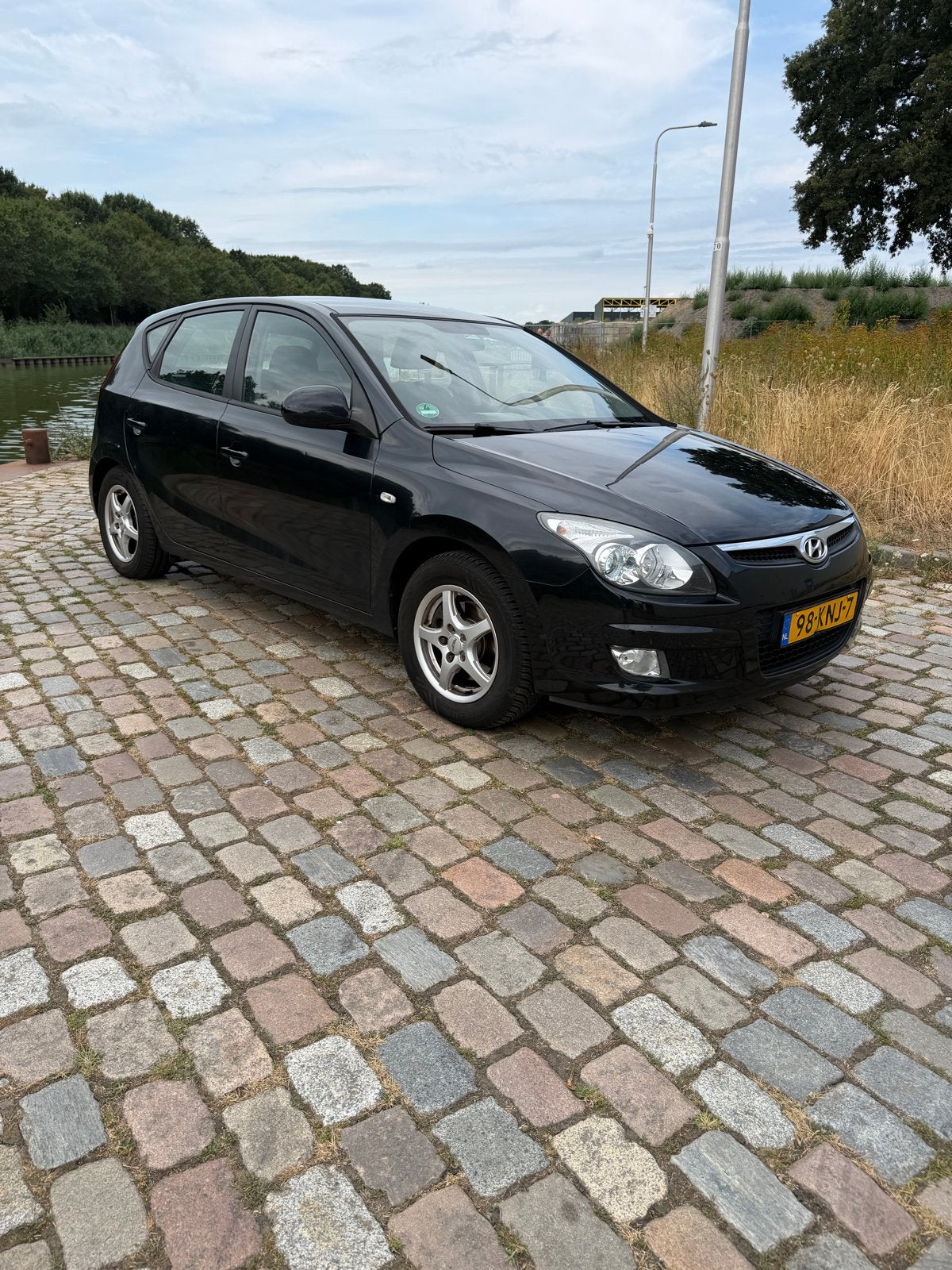 Hyundai i30 1.4 I Cvvt 5DR 2010 Zwart, Auto's, Voorwielaandrijving, 4 cilinders, 1396 cc, Zwart