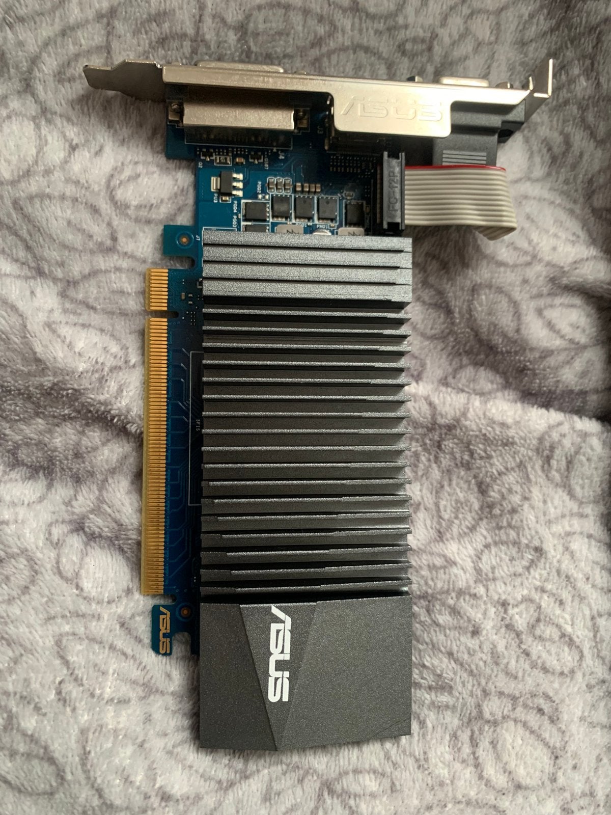 ASUS GT710 1GB, Computers en Software, Videokaarten, Ophalen of Verzenden, Zo goed als nieuw, GDDR5
