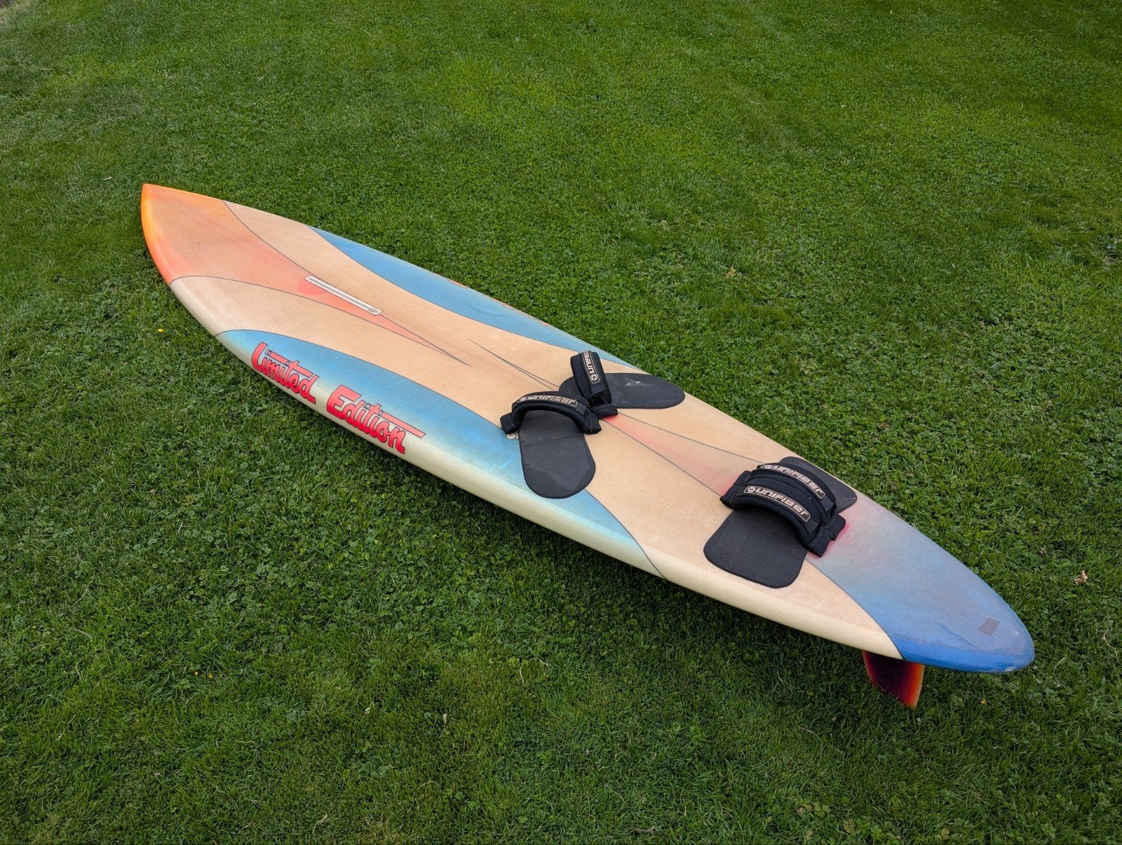 Slalomboard Limited Edition, Watersport en Boten, Ophalen, Zeil