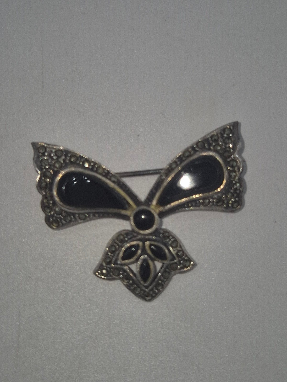 Vintage Zilveren Broche met Onyx en Markasietjes 925, Gebruikt, Verzenden, Minder dan 4 cm, Met edelsteen