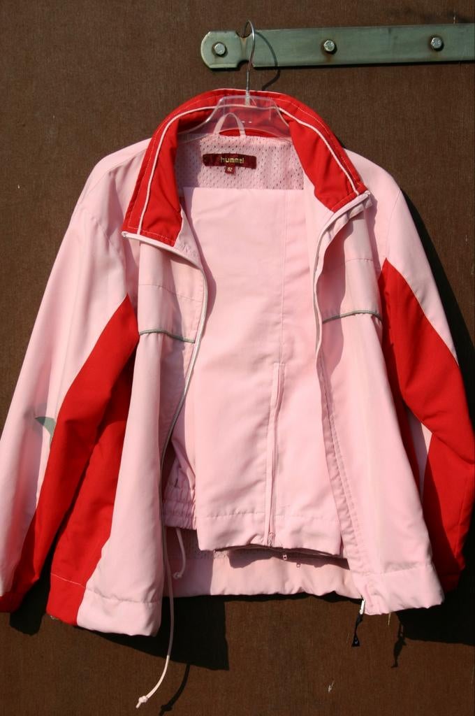 Hummel trainingspak roze/rood Trainingsbroek, jack 152 - 158, Meisje, Sport- of Zwemkleding, Ophalen of Verzenden, Zo goed als nieuw