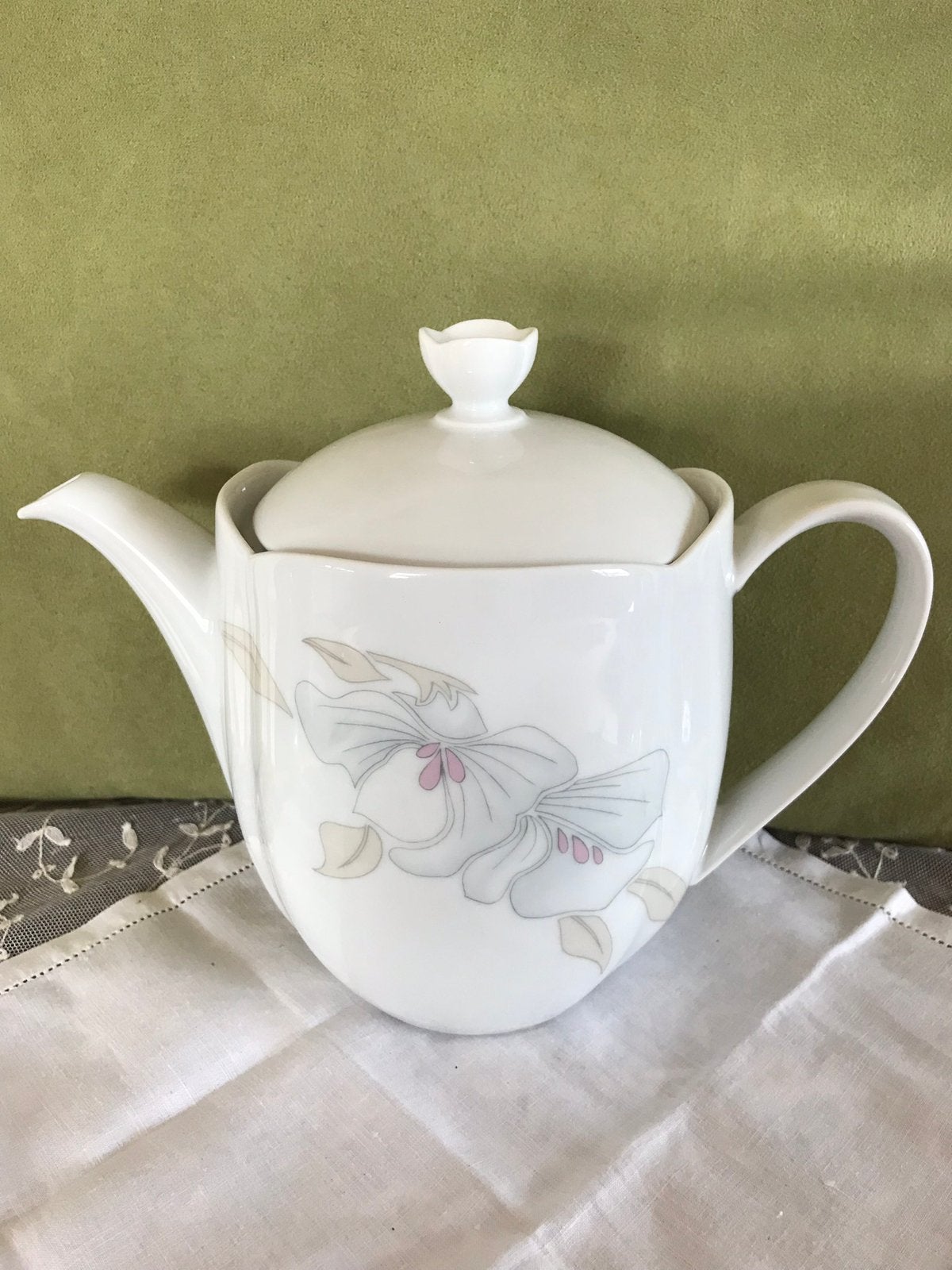 Theepot Eschenbach (211018), Gebruikt, Overige typen, Ophalen of Verzenden, Overige stijlen