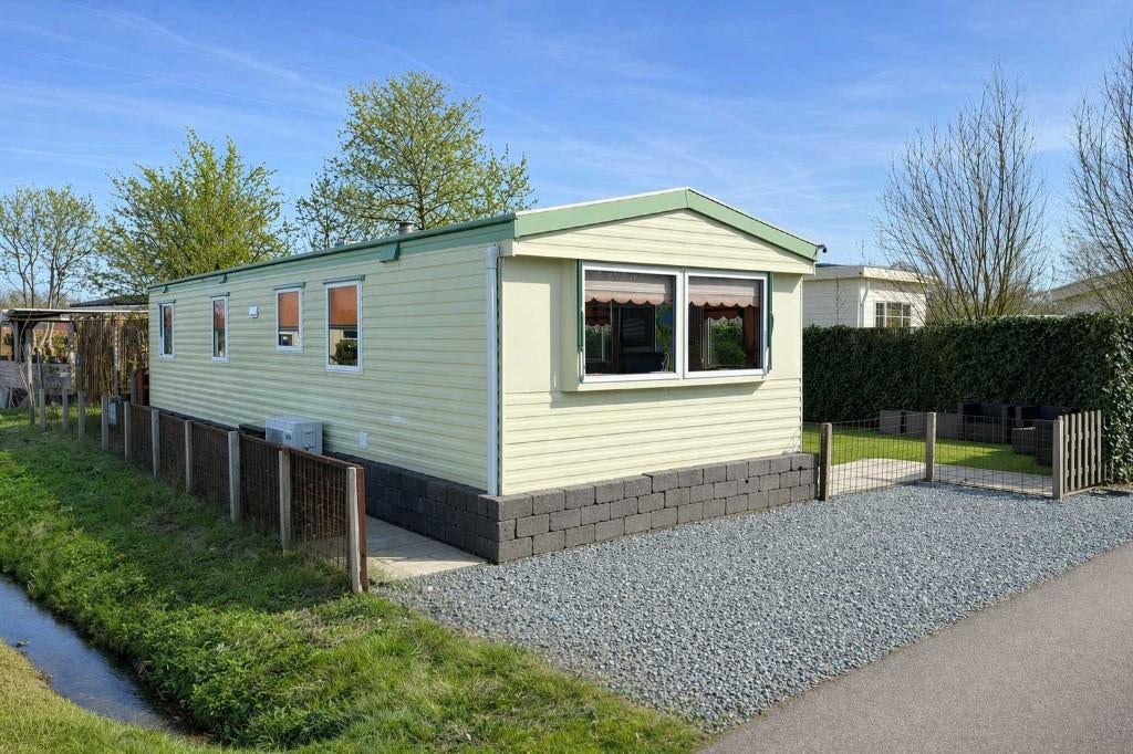 Stacaravan Atlas Mirage - Rondeweibos - 3 slaapkamers, Caravans en Kamperen, Tot en met 3