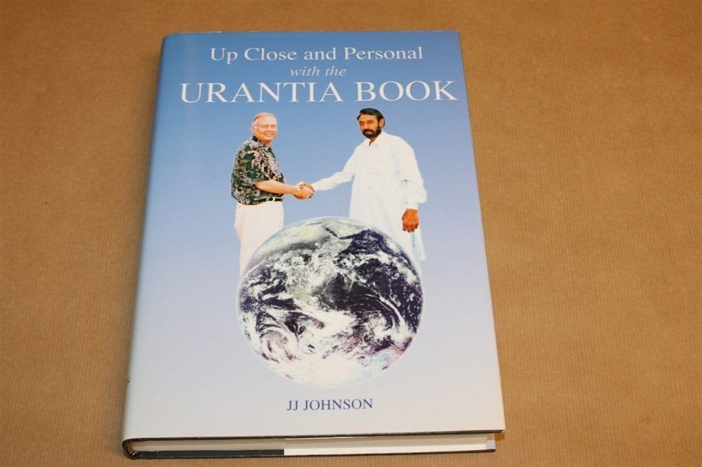 Up close and personal with the Urantia Book, Boeken, Ophalen of Verzenden, Zo goed als nieuw, Overige onderwerpen, Achtergrond en Informatie