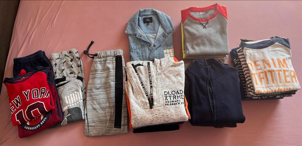 Winter kleding pakket jongen maat 134-140 (29 stuks), Ophalen of Verzenden, Gebruikt, Maat 140