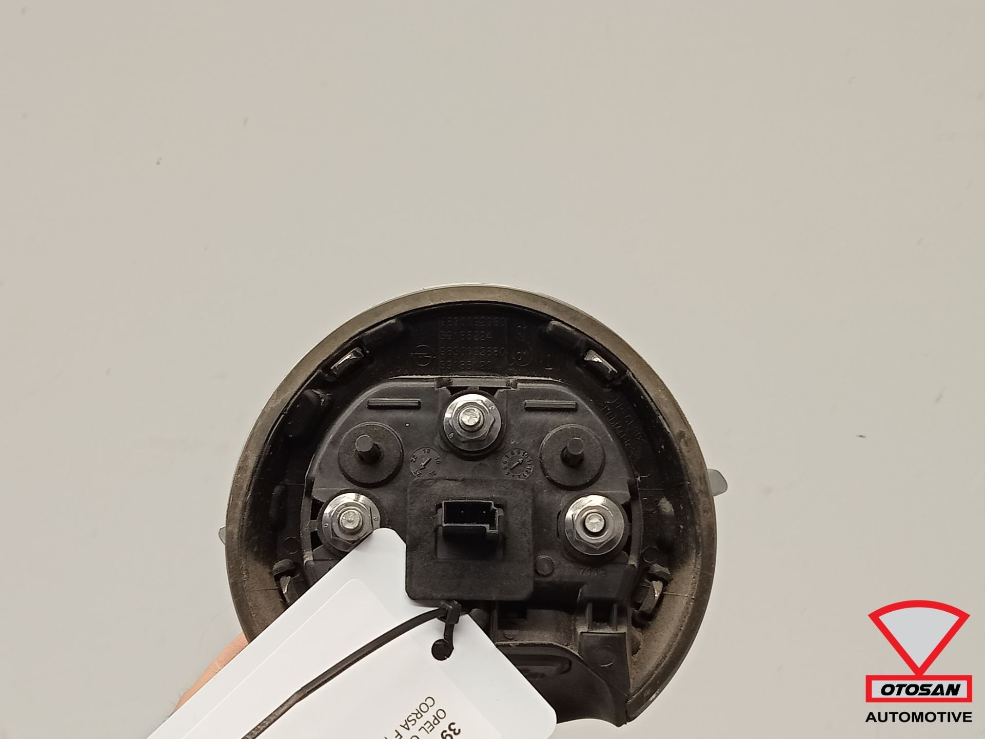 Opel Corsa F 2019+ Achterklep Opener Embleem 39185120, Auto-onderdelen, Gebruikt, Opel Automobile GmbH, Ophalen of Verzenden, Kontakt@opel-infoservice.de