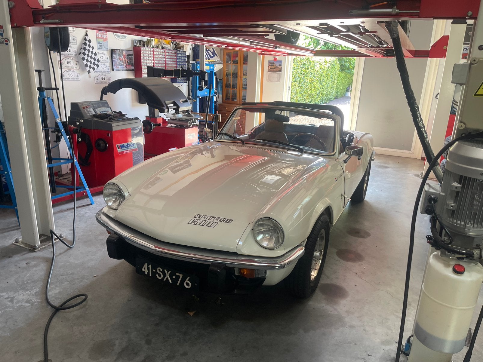 Triumph Spitfire 1.5 TC 1977 Wit, Auto's, Triumph, 4 cilinders, Cabriolet, Wit, Origineel Nederlands