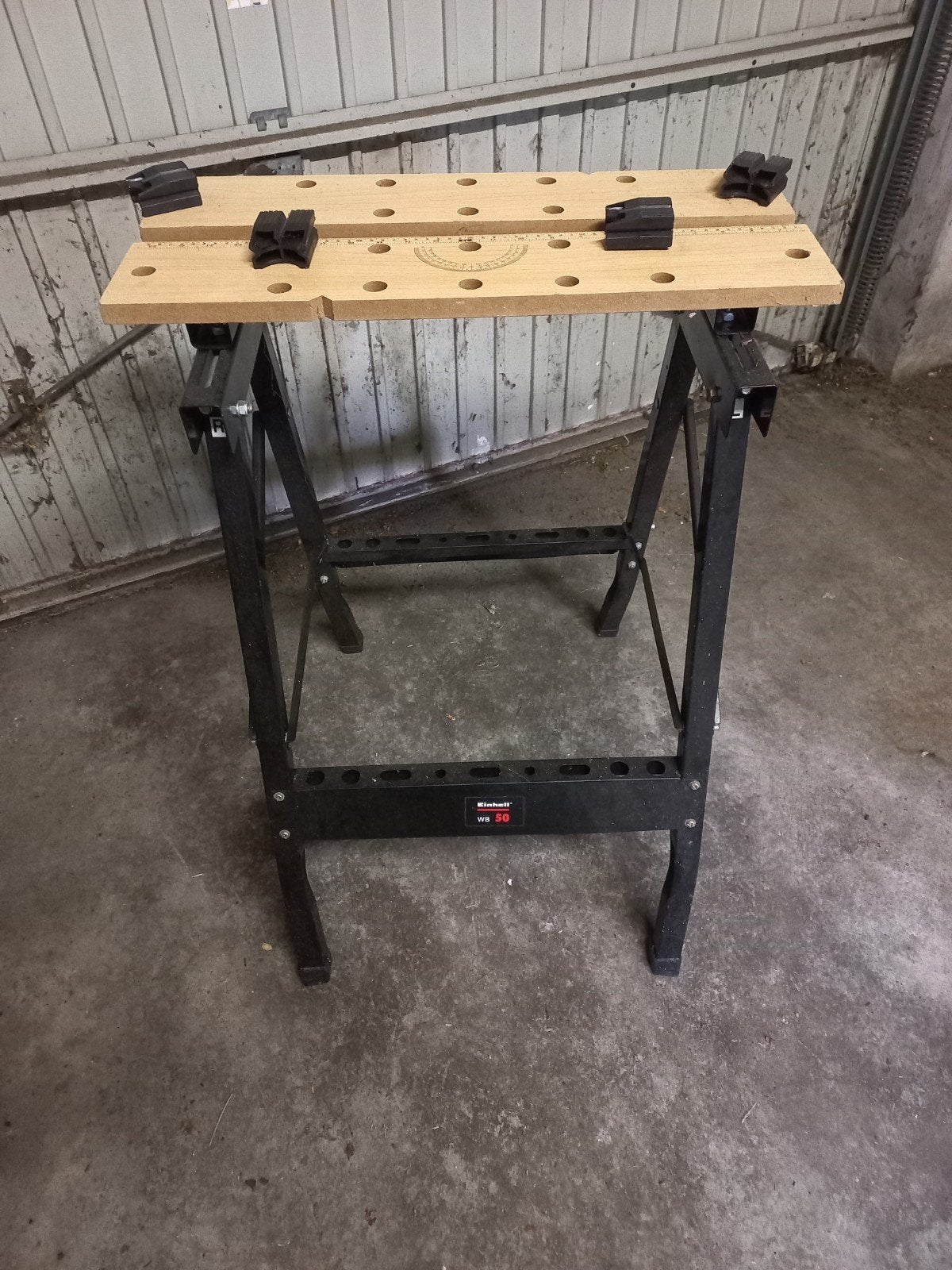 Te koop: Einhell inklapbare werkbank WB50 zgan 60cm breed, Ophalen, Zo goed als nieuw, Minder dan 70 cm, Inklapbaar