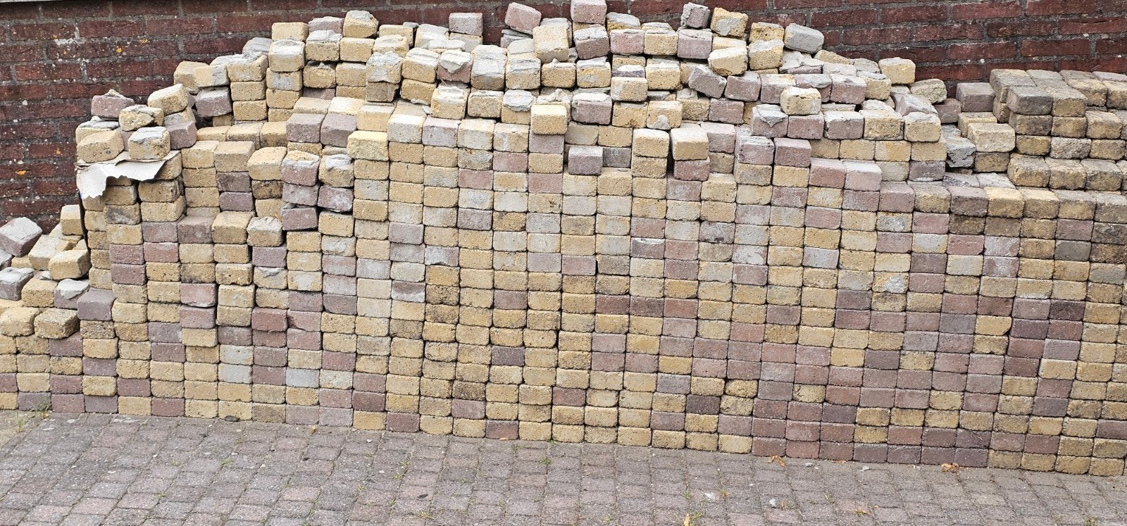 Oud Hollandse klinkers geel/rood/paars, Ophalen, Gebruikt, Klinkers, 10 m² of meer
