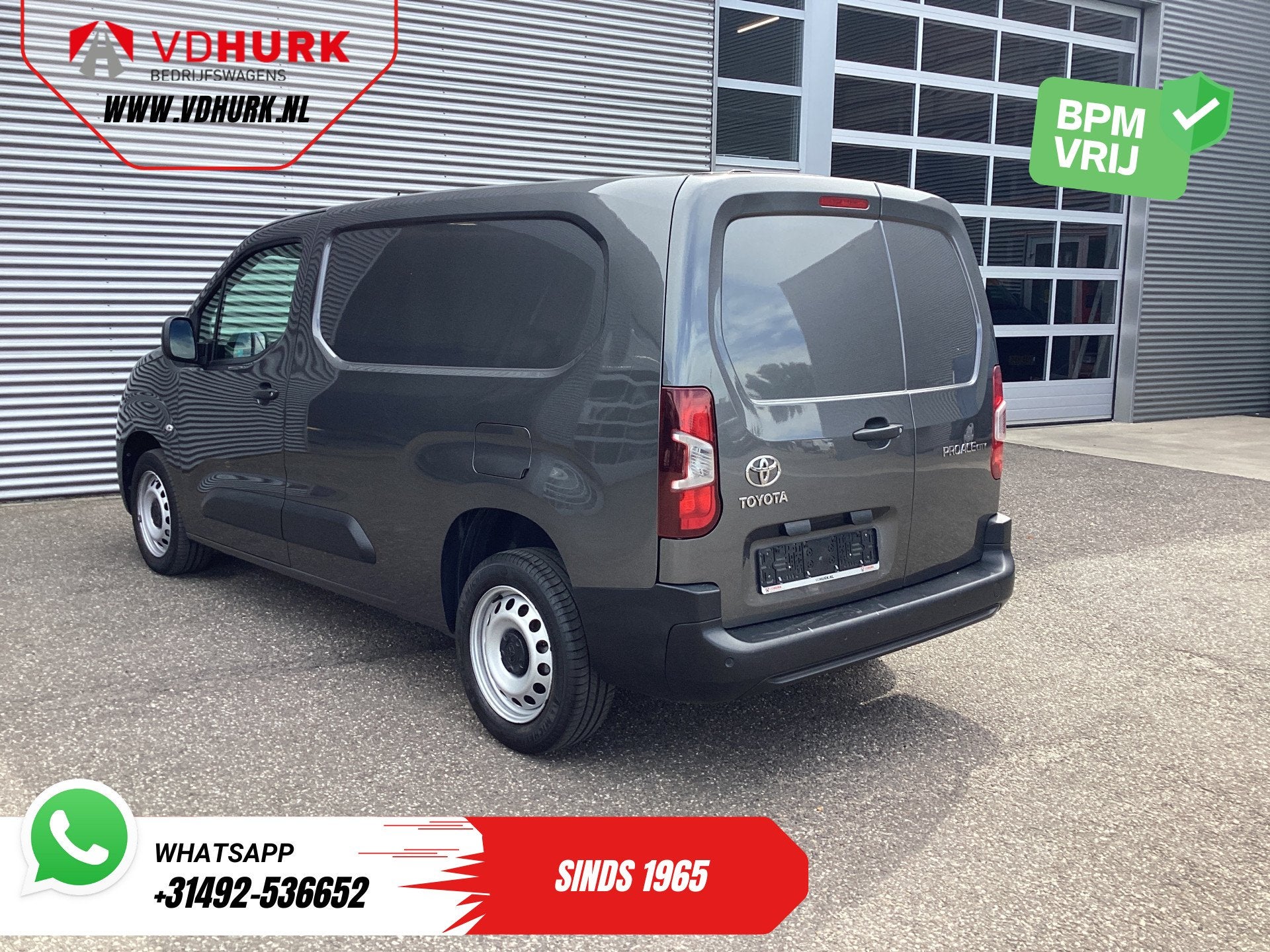Toyota PROACE CITY 1.5 130 pk Aut. L2 3Pers/ Carplay/ PDC/ C, Stof, Gebruikt, 4 cilinders, Origineel Nederlands