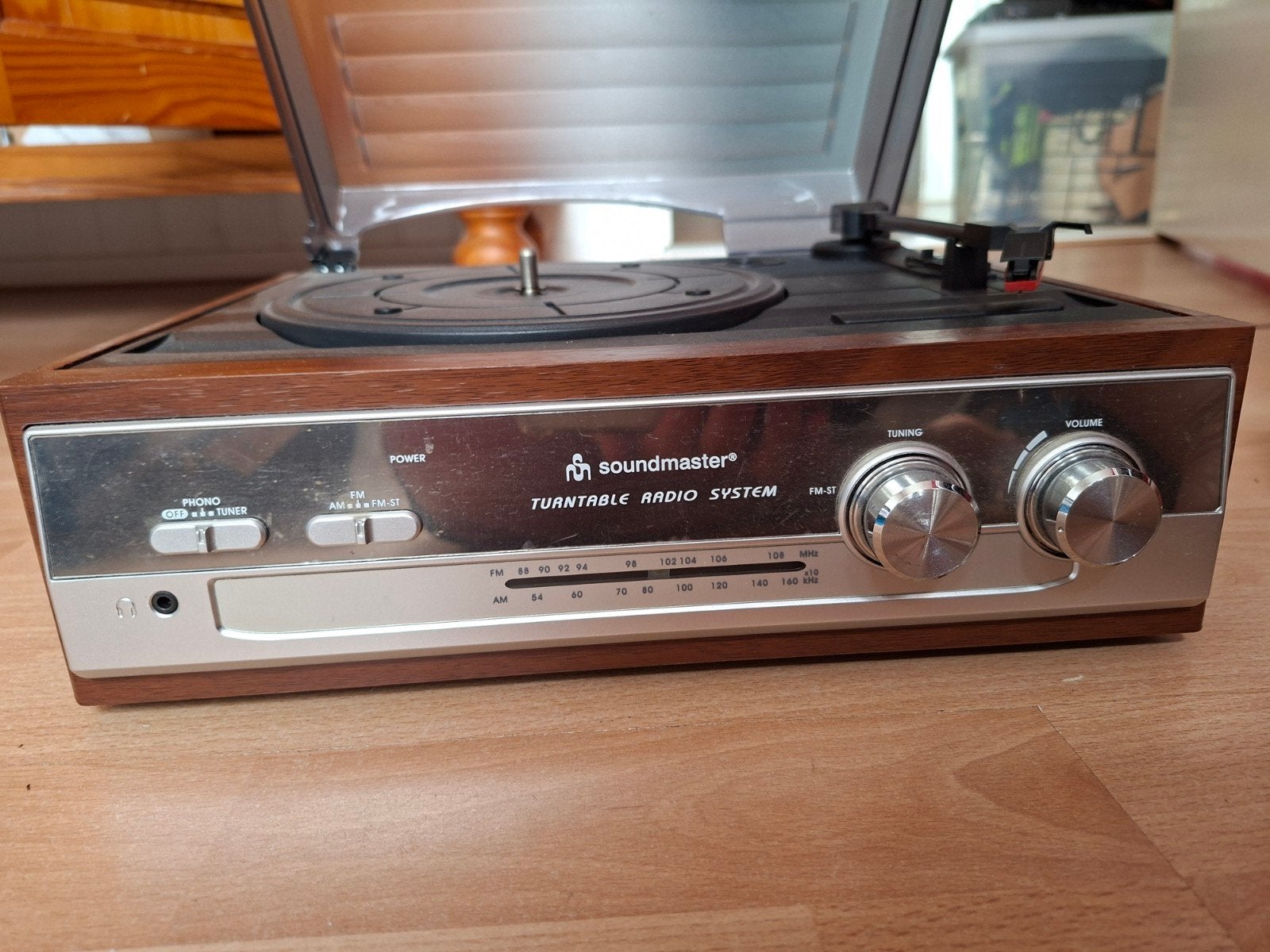 Soundmaster Platenspeler Radio Systeem - Houtlook, Ophalen of Verzenden, Gebruikt, Platenspeler, Overige merken