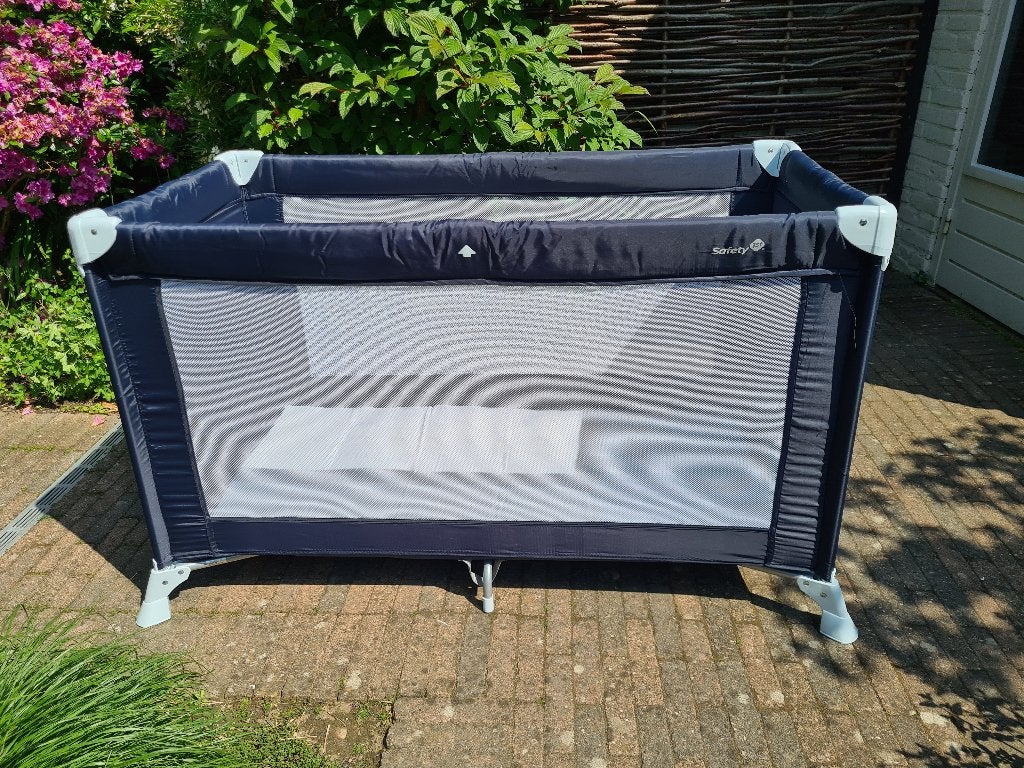 Campingbedje reisbedje, Kinderen en Baby's, Babywiegjes en Ledikanten, Ophalen, Gebruikt, Reisbedje