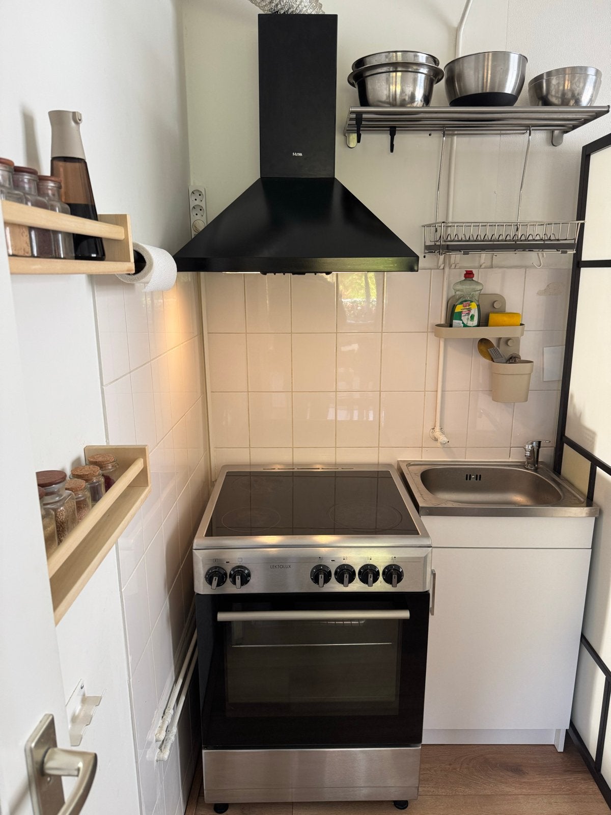 Haier Wandschouwkap Zwart - Gebruikt, Gebruikt, Wandschouwkap, Ophalen of Verzenden, Vrijstaand