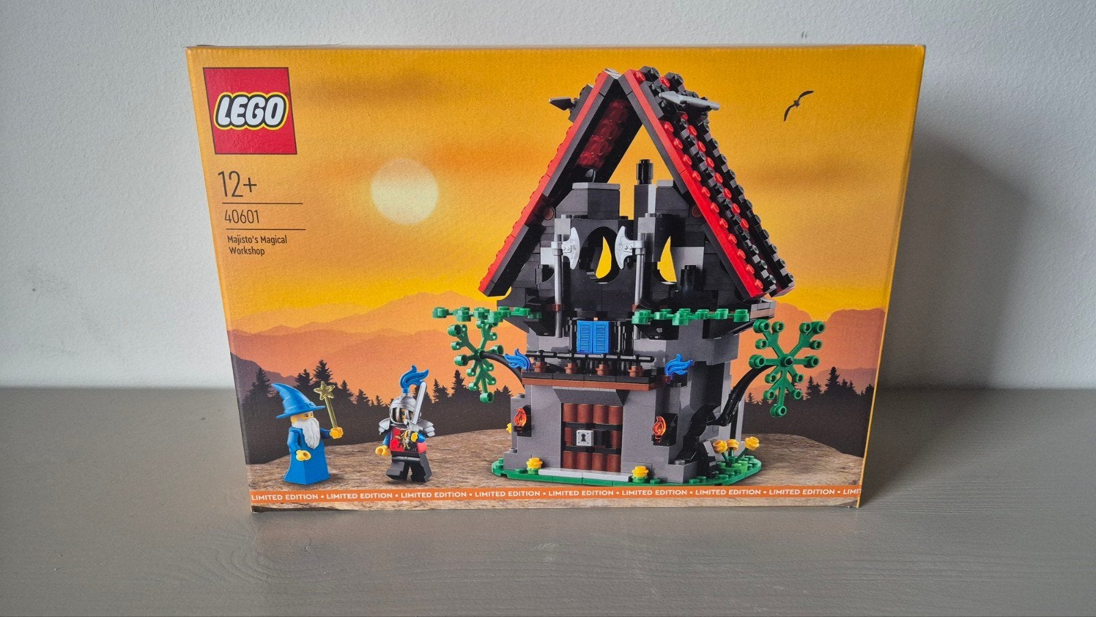 Lego: Majisto's Magical Workshop - 40601, Lego, Nieuw, Ophalen of Verzenden, Compleet