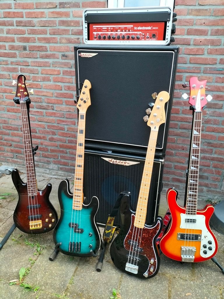basgitaar elektrische gitaar, Muziek en Instrumenten, Ophalen, Zo goed als nieuw