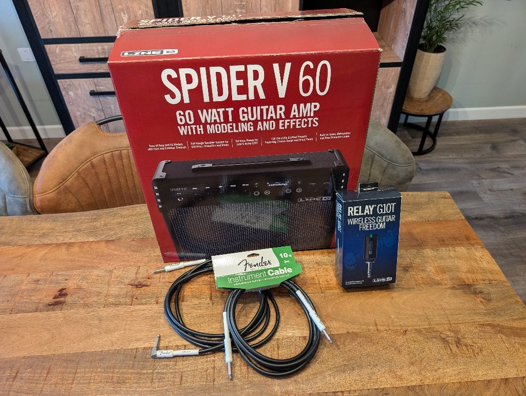 Line6 Spider V 60 Versterker + Line6 G10T Zender, Ophalen, Zo goed als nieuw, Gitaar, 50 tot 100 watt