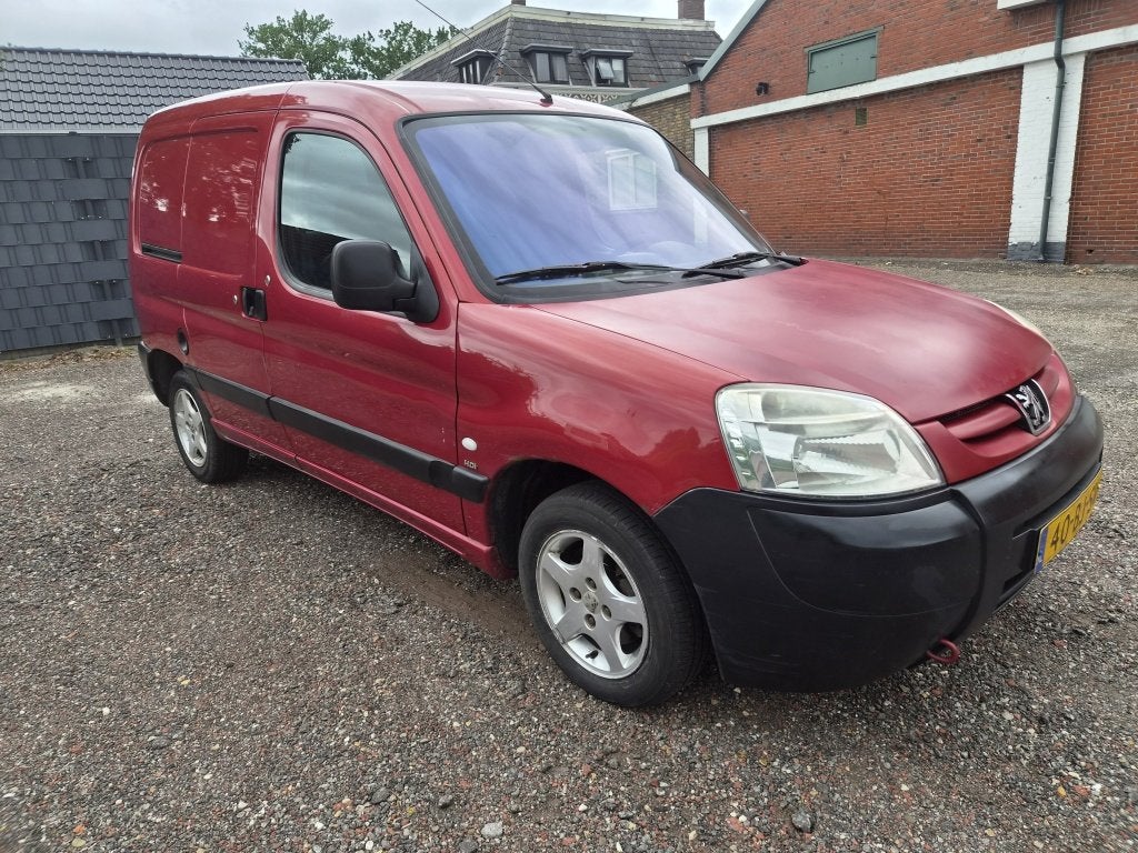 Peugeot Partner 2.0 hdi Airco // Cruise control (bj 2003), Auto's, Voorwielaandrijving, Gebruikt, Origineel Nederlands, Bedrijf