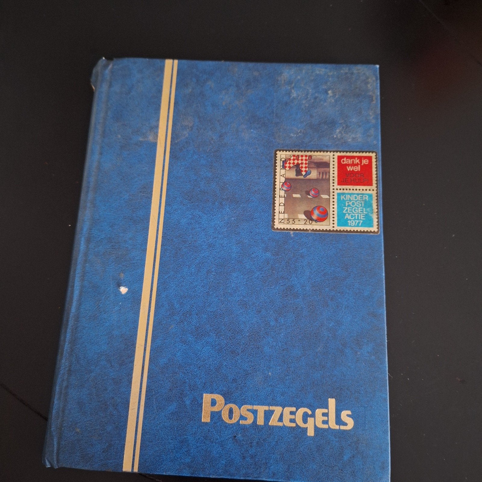 Postzegelverzameling in album - Nederland en buitenland, Ophalen of Verzenden