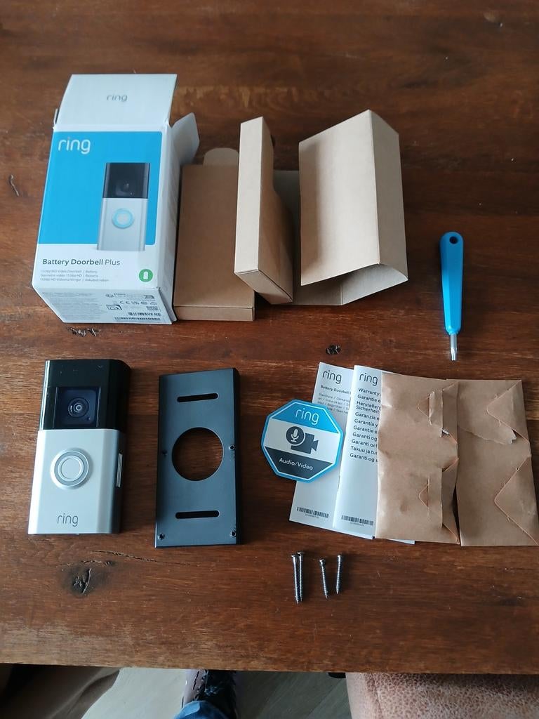Ring Battery Doorbell Plus - Slimme Videodeurbel, Ophalen of Verzenden, Bewegingsdetectiesensor, Zo goed als nieuw, Draadloos